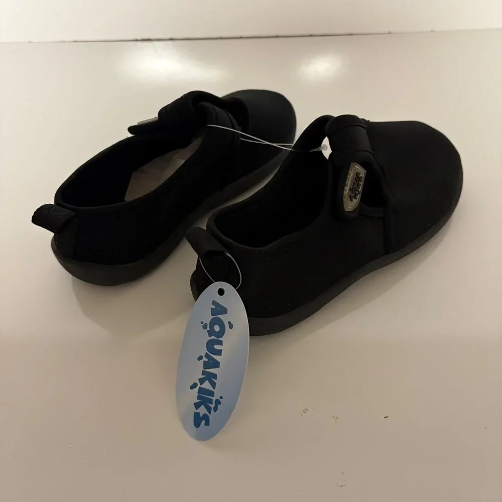 Aquakiks Water Shoes Kids Size 12 Black Quick-Dry Hook & LooP Straps 52404 NEW